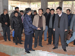 建甌市委書(shū)記余建坤、市長(cháng)陳宗榮率各科、局領(lǐng)導到我公司調研